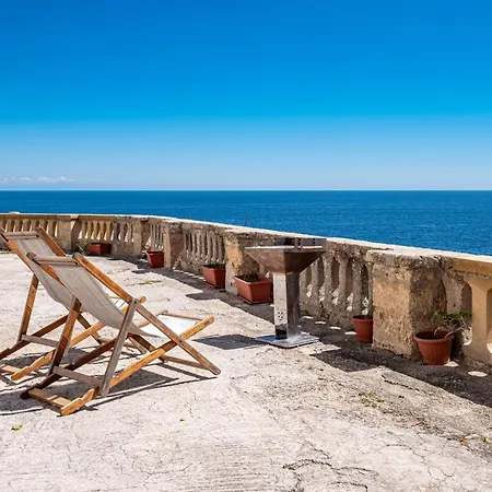 Vintage Salentino - With Sea Access *